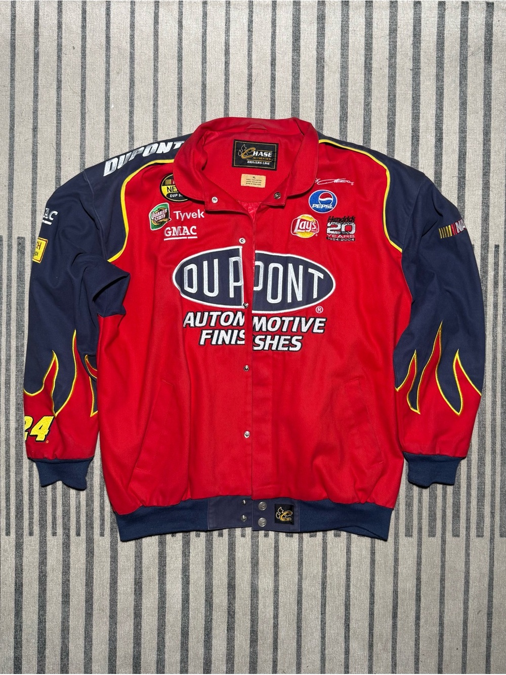 NASCAR Chase Authentics Jeff Gordon DuPont Racing Jacket XL